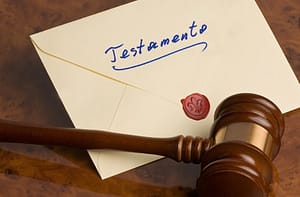 Scopri di più sull'articolo E’ valido il testamento olografo scritto in stampatello?